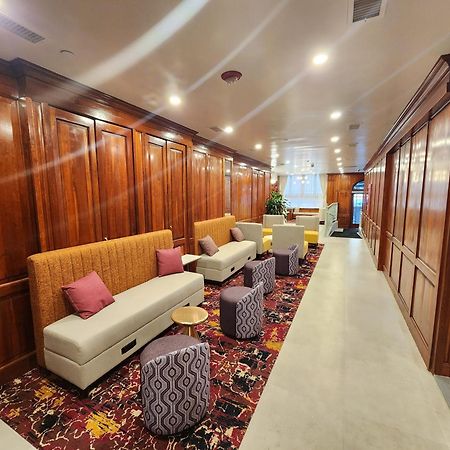 The Mayfair Hotel Times Square, Ascend Hotel Collection New York Eksteriør bilde